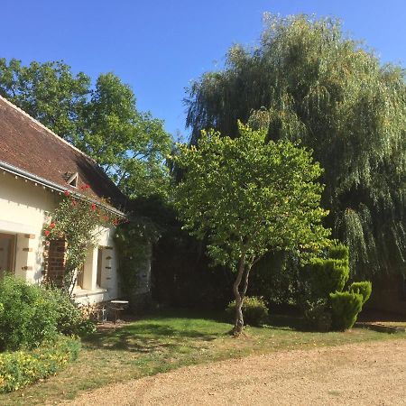 Le Mesnil Bed and Breakfast Dance  Buitenkant foto